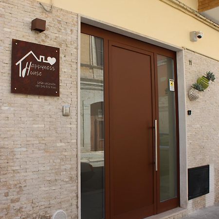 トラーニHappynesshouse_Locazione Turisticaアパートメント エクステリア 写真